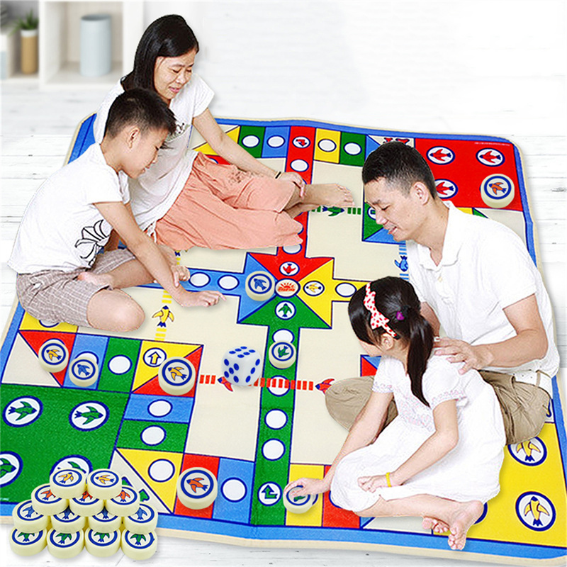 Board Game Path - Grande Tapete de Xadrez Voador, Brinquedo
